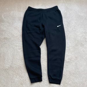Nike Men’s Fleece Joggers